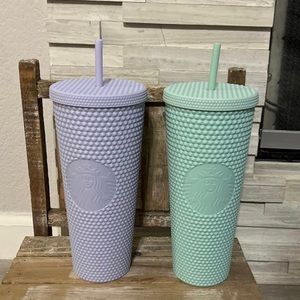 Starbucks Holiday 2021 Venti Mint and Lilac Studded Cold Cup/Tumbler Set